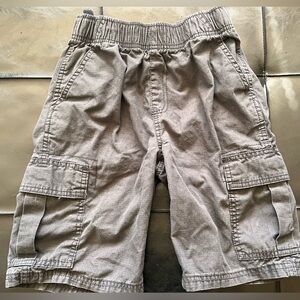 Children’s Place Kids Cargo Shorts size 10 in Gray